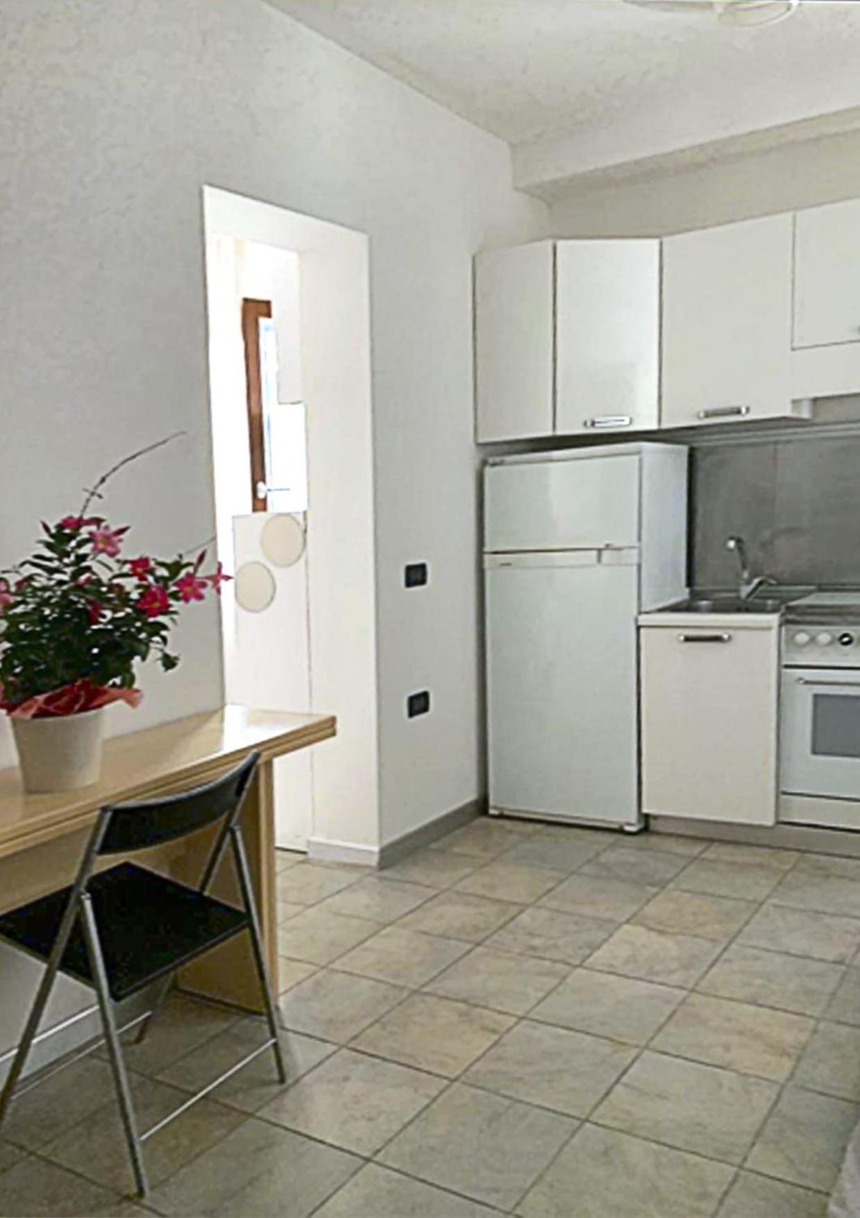 Casa Manuela Non Turisti Ma Ospiti Apartment Chioggia Exterior foto